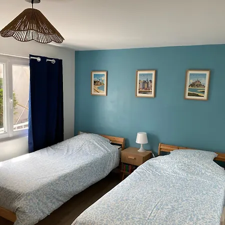 Semesterbostad Maison Cosy A Aure Sur *